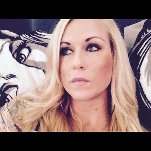 Meet your Posher, Tiffany